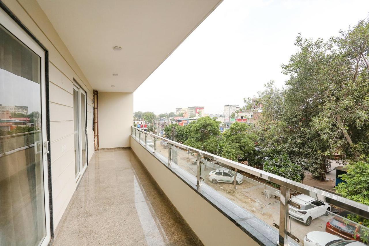 Fabhotel Raahi Retreat Gurgaon Exterior photo