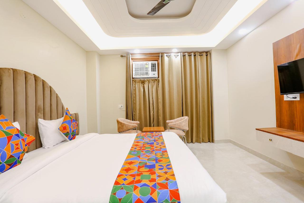 Fabhotel Raahi Retreat Gurgaon Exterior photo