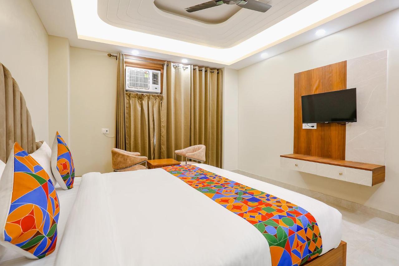 Fabhotel Raahi Retreat Gurgaon Exterior photo